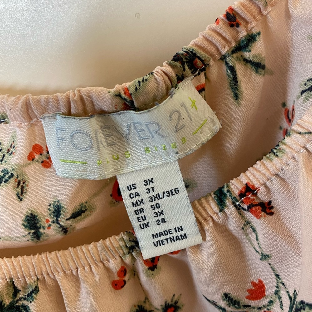 Pink Floral Top - Picture 2 of 2